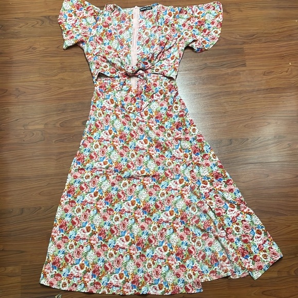 Shein Midi Floral Summer Dress size small - Picture 4 of 8